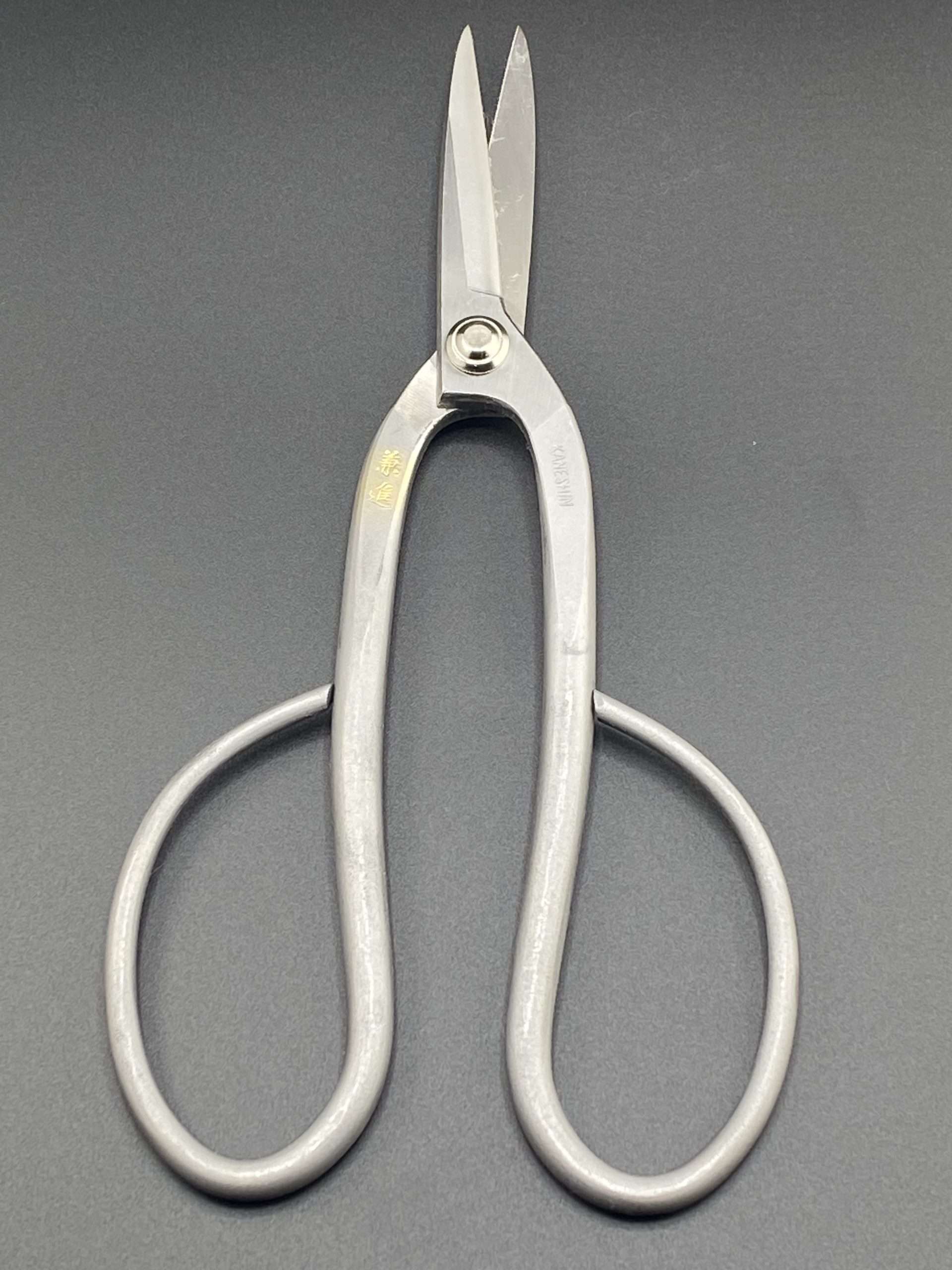 Tijera marca Kaneshin modelo No. 829 - Imagen 6